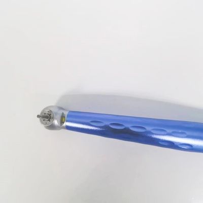 مصباح LED بزر ضغط قبضة يد هوائية للأسنان مع رذاذ ماء داخلي لقبضة يد الأسنان