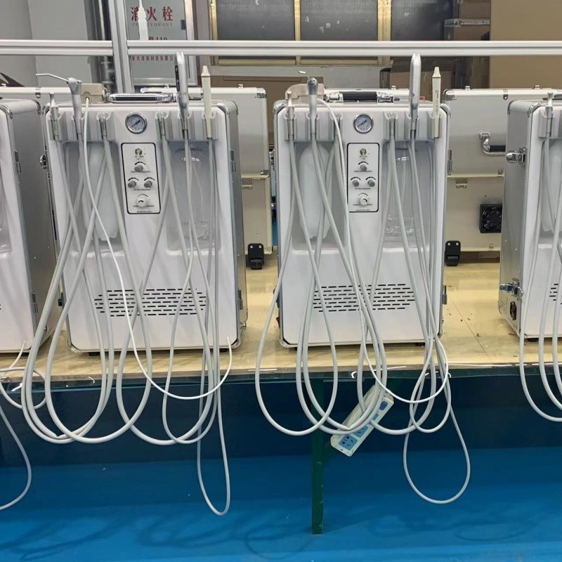 وحدة العلاج المحمولة للأسنان مع مقياس الأسنان والشفاء الخفيفة قطعة يد البيطري استخدم الحجرة العلاج الأسنان المتنقلة